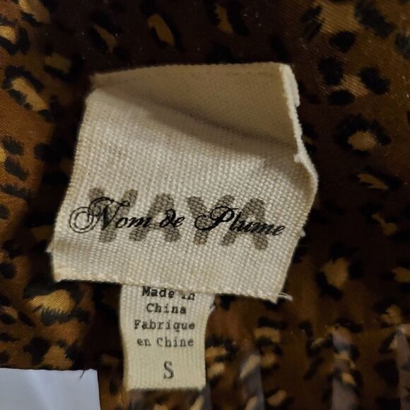 Cheetah Leopard Print Racerback Tank Top - Picture 3 of 7